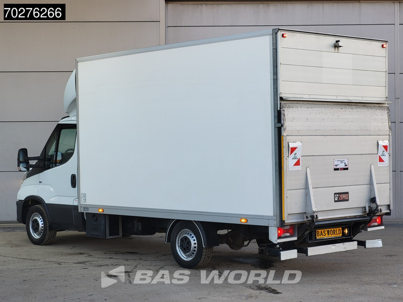 Iveco Daily 35S14 Automaat Laadklep Bakwagen Zijdeur Airco Cruise Meubelbak Koffer Airco Cruise control - شاحنة بصندوق مغلق: صورة 2 Iveco Daily 35S14 Automaat Laadklep Bakwagen Zijdeur Airco Cruise Meubelbak Koffer Airco Cruise control - شاحنة بصندوق مغلق: صورة 2