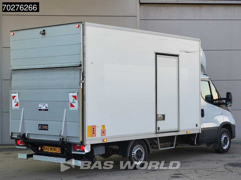 Iveco Daily 35S14 Automaat Laadklep Bakwagen Zijdeur Airco Cruise Meubelbak Koffer Airco Cruise control - شاحنة بصندوق مغلق: صورة 5 Iveco Daily 35S14 Automaat Laadklep Bakwagen Zijdeur Airco Cruise Meubelbak Koffer Airco Cruise control - شاحنة بصندوق مغلق: صورة 5