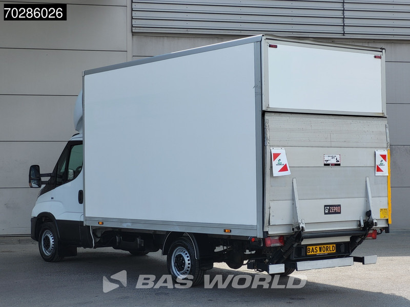 Iveco Daily 35S14 Laadklep Zijdeur Bakwagen Airco Cruise Euro6 Meubelbak Koffer 20m3 Airco Cruise control - شاحنة بصندوق مغلق: صورة 2 Iveco Daily 35S14 Laadklep Zijdeur Bakwagen Airco Cruise Euro6 Meubelbak Koffer 20m3 Airco Cruise control - شاحنة بصندوق مغلق: صورة 2
