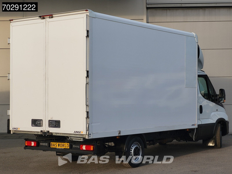 Iveco Daily 35S16 Automaat Bakwagen Achterdeuren 160PK Airco Camera Euro6 Meubelbak Koffer 21m3 Airco - شاحنة بصندوق مغلق: صورة 5 Iveco Daily 35S16 Automaat Bakwagen Achterdeuren 160PK Airco Camera Euro6 Meubelbak Koffer 21m3 Airco - شاحنة بصندوق مغلق: صورة 5