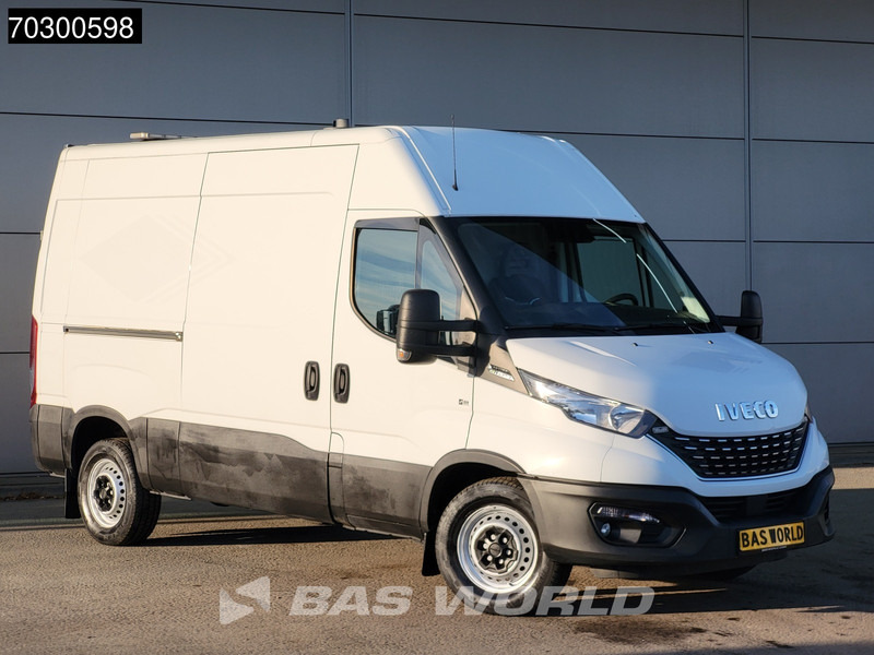 Iveco Daily 35S16 Automaat L2H2 3,5t Trekhaak Navi Airco Cruise Camera Standkachel Euro6 L2 Airco Trekhaak - فان: صورة 5 Iveco Daily 35S16 Automaat L2H2 3,5t Trekhaak Navi Airco Cruise Camera Standkachel Euro6 L2 Airco Trekhaak - فان: صورة 5