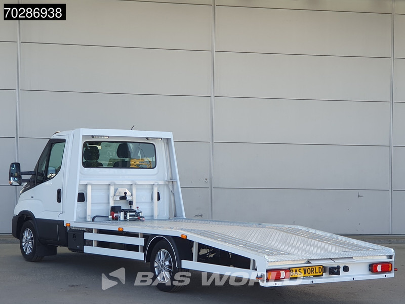 Iveco Daily 35S18 3.0L Autotransporter Automaat 3,5t Trekhaak Navi ACC LED Airco Lier Euro6 Oprijwagen Cartransporter Trekhaak - شاحنة توصيل مغلقة: صورة 2 Iveco Daily 35S18 3.0L Autotransporter Automaat 3,5t Trekhaak Navi ACC LED Airco Lier Euro6 Oprijwagen Cartransporter Trekhaak - شاحنة توصيل مغلقة: صورة 2