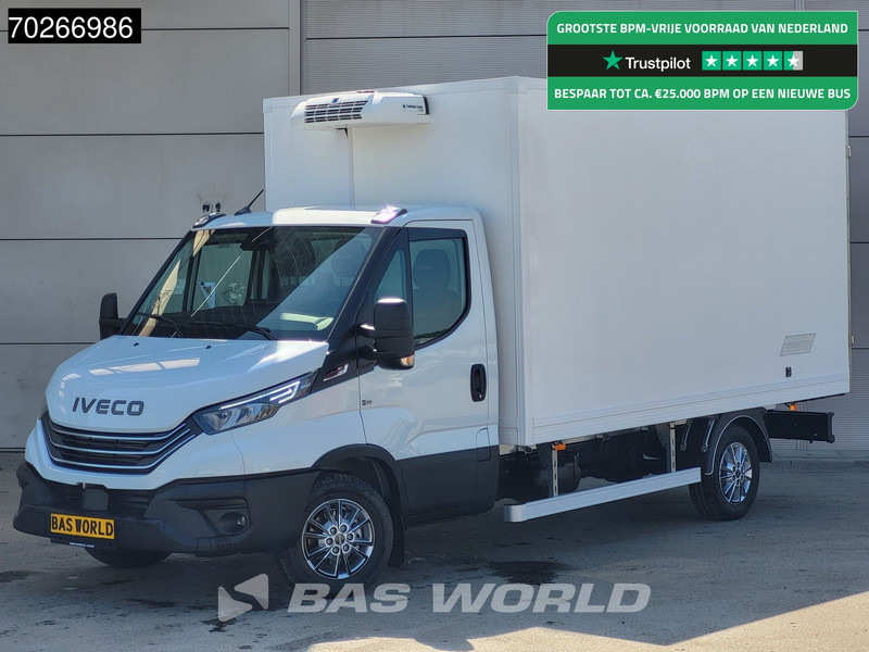 Iveco Daily 35S18 3.0L Koelwagen Thermoking C-250 LED ACC Navi Airco Koel Koeler Kühl Kühler Bakwagen Kühlkoffer 17m3 Airco - شاحنة توصيل مبردة: صورة 1 Iveco Daily 35S18 3.0L Koelwagen Thermoking C-250 LED ACC Navi Airco Koel Koeler Kühl Kühler Bakwagen Kühlkoffer 17m3 Airco - شاحنة توصيل مبردة: صورة 1