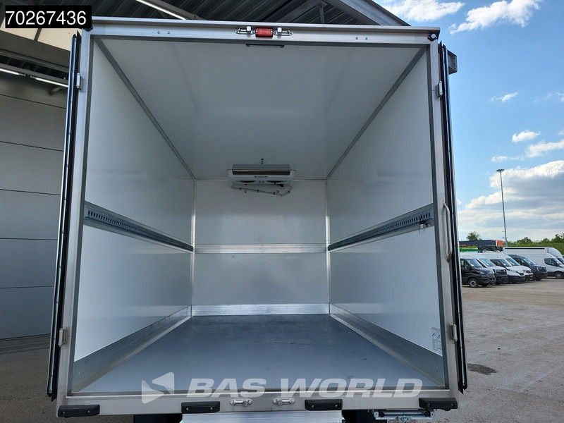 Iveco Daily 35S18 3.0L Koelwagen Thermoking C-250 LED ACC Navi Airco Koel Koeler Kühl Kühler Bakwagen Kühlkoffer 17m3 Airco - شاحنة توصيل مبردة: صورة 3 Iveco Daily 35S18 3.0L Koelwagen Thermoking C-250 LED ACC Navi Airco Koel Koeler Kühl Kühler Bakwagen Kühlkoffer 17m3 Airco - شاحنة توصيل مبردة: صورة 3