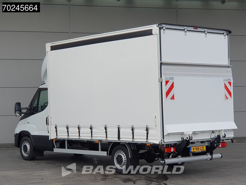 Iveco Daily 35S18 3.0L Laadklep 180PK Schuifzeilen Airco Cruise Bakwagen Euro6 Meubelbak Zeilenwagen Schuifzeil Plane 22m3 Airco Cruise cont - شاحنة مغلقة بستائر جانبية: صورة 2 Iveco Daily 35S18 3.0L Laadklep 180PK Schuifzeilen Airco Cruise Bakwagen Euro6 Meubelbak Zeilenwagen Schuifzeil Plane 22m3 Airco Cruise cont - شاحنة مغلقة بستائر جانبية: صورة 2