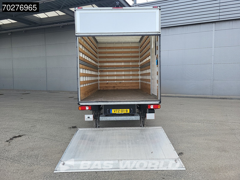 Iveco Daily 35S18 Automaat Bakwagen Laadklep Zijdeur ACC LED Camera Lat om Lat Airco Cruise Meubelbak Koffer 21m3 Airco - شاحنة بصندوق مغلق: صورة 3 Iveco Daily 35S18 Automaat Bakwagen Laadklep Zijdeur ACC LED Camera Lat om Lat Airco Cruise Meubelbak Koffer 21m3 Airco - شاحنة بصندوق مغلق: صورة 3