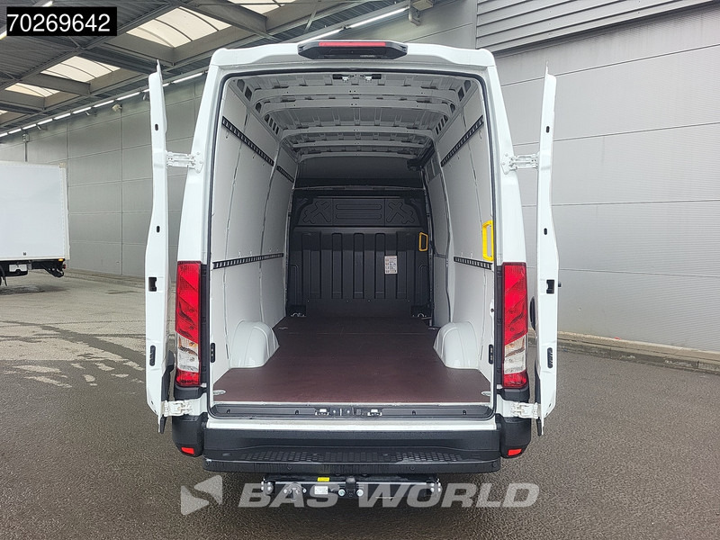 Iveco Daily 35S21 3.0L Automaat Black Edition 2025 model L2H2 Trekhaak Tacho ACC LED CarPlay Velgen Camera 12m3 Airco Trekhaak - فان: صورة 3 Iveco Daily 35S21 3.0L Automaat Black Edition 2025 model L2H2 Trekhaak Tacho ACC LED CarPlay Velgen Camera 12m3 Airco Trekhaak - فان: صورة 3