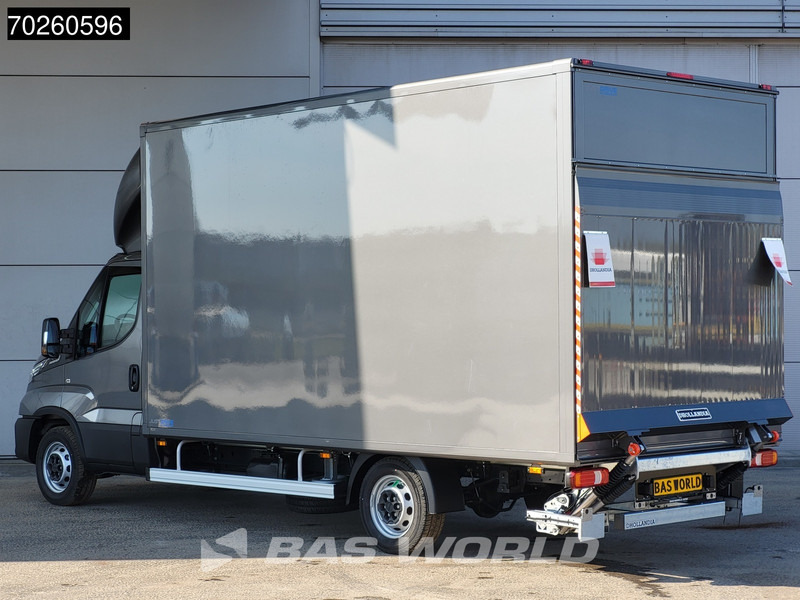 Iveco Daily 35S21 3.0L Automaat Laadklep Zijdeur ACC LED CarPlay Lat om Lat D'Hollandia 3,5t Trekvermogen Meubelbak Koffer Bakwagen Airco - شاحنة بصندوق مغلق: صورة 2 Iveco Daily 35S21 3.0L Automaat Laadklep Zijdeur ACC LED CarPlay Lat om Lat D'Hollandia 3,5t Trekvermogen Meubelbak Koffer Bakwagen Airco - شاحنة بصندوق مغلق: صورة 2