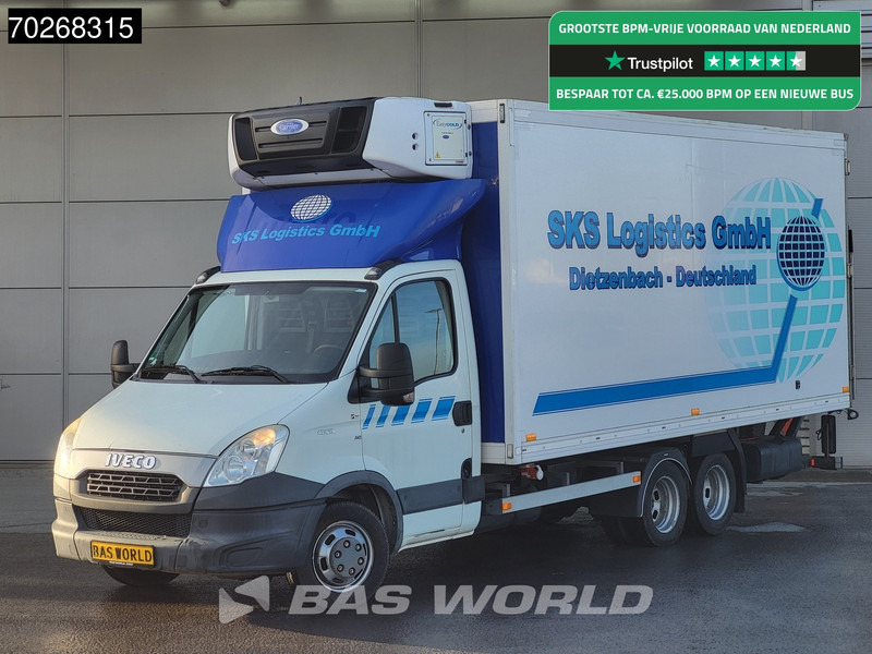 Iveco Daily 40C15 3.0 150pk BE Combi 2420kg laadvermogen Bakwagen Koelwagen Koeler Koel Laadklep Trekker 24m3 Cruise control - مقطورة السحب: صورة 1 Iveco Daily 40C15 3.0 150pk BE Combi 2420kg laadvermogen Bakwagen Koelwagen Koeler Koel Laadklep Trekker 24m3 Cruise control - مقطورة السحب: صورة 1