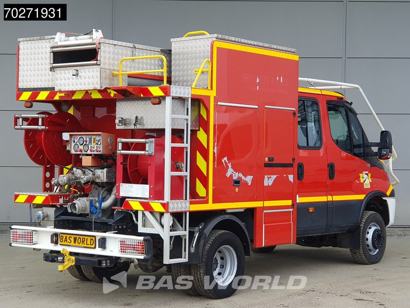 Iveco Daily 70C17 4x4 Achleitner Firetruck Brandweerwagen AWD Allrad Camper 1200liter Airco Dubbel cabine Trekhaak Cruise control - سيارة إسعاف: صورة 5 Iveco Daily 70C17 4x4 Achleitner Firetruck Brandweerwagen AWD Allrad Camper 1200liter Airco Dubbel cabine Trekhaak Cruise control - سيارة إسعاف: صورة 5