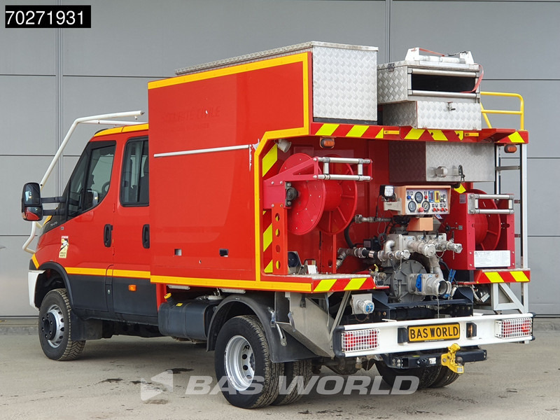 Iveco Daily 70C17 4x4 Achleitner Firetruck Brandweerwagen AWD Allrad Camper 1200liter Airco Dubbel cabine Trekhaak Cruise control - سيارة إسعاف: صورة 2 Iveco Daily 70C17 4x4 Achleitner Firetruck Brandweerwagen AWD Allrad Camper 1200liter Airco Dubbel cabine Trekhaak Cruise control - سيارة إسعاف: صورة 2