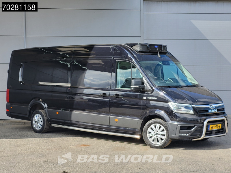 MAN TGE 3.180 Koelwagen Bi-Temp Vriezer Automaat Carrier Pulsor 400mt 230V stekker Trekhaak ACC LED Navi Airco Camera Parkeersensoren Koel Koe - شاحنة توصيل مبردة: صورة 3 MAN TGE 3.180 Koelwagen Bi-Temp Vriezer Automaat Carrier Pulsor 400mt 230V stekker Trekhaak ACC LED Navi Airco Camera Parkeersensoren Koel Koe - شاحنة توصيل مبردة: صورة 3