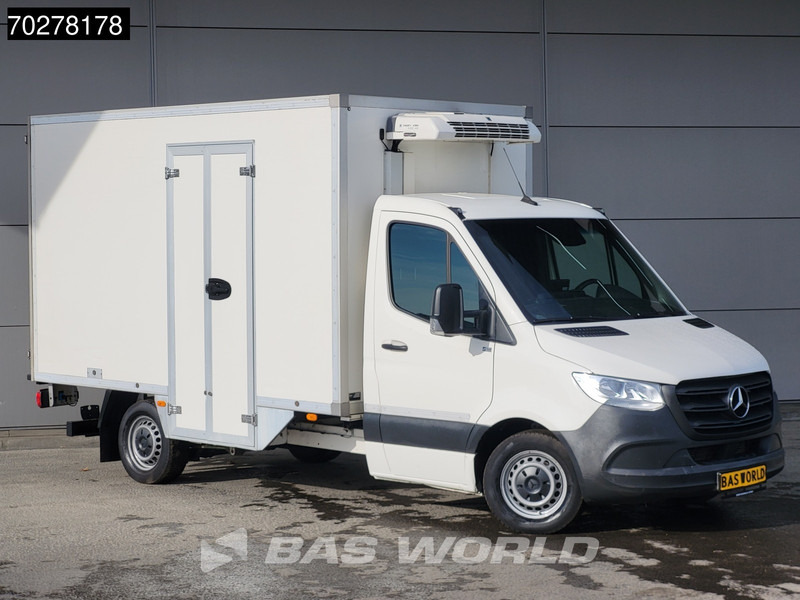 Mercedes-Benz Sprinter 314 CDI Automaat Bi Temp Koelwagen Thermo King V-300 Max Koeler Koel Vries Vriezer Kühlkasten Airco Cruise control - شاحنة توصيل مبردة: صورة 3 Mercedes-Benz Sprinter 314 CDI Automaat Bi Temp Koelwagen Thermo King V-300 Max Koeler Koel Vries Vriezer Kühlkasten Airco Cruise control - شاحنة توصيل مبردة: صورة 3