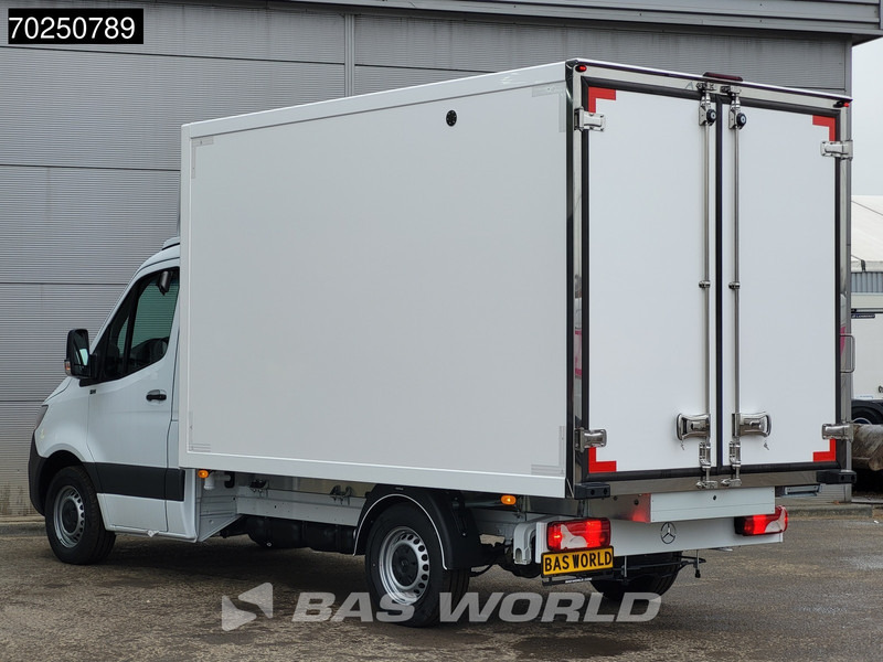 Mercedes-Benz Sprinter 315 CDI Koelwagen 2025model Thermo King V-300max 230V stekker Bakwagen Koel Kühlwagen 13m3 Airco Cruise control - شاحنة توصيل مبردة: صورة 2 Mercedes-Benz Sprinter 315 CDI Koelwagen 2025model Thermo King V-300max 230V stekker Bakwagen Koel Kühlwagen 13m3 Airco Cruise control - شاحنة توصيل مبردة: صورة 2