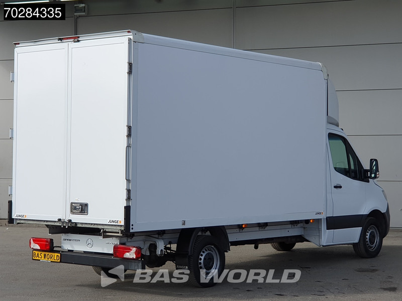 Mercedes-Benz Sprinter 317 CDI Automaat Bakwagen Achterdeuren Airco Camera Euro6 Meubelbak Koffer 21m3 Airco - شاحنة بصندوق مغلق: صورة 5 Mercedes-Benz Sprinter 317 CDI Automaat Bakwagen Achterdeuren Airco Camera Euro6 Meubelbak Koffer 21m3 Airco - شاحنة بصندوق مغلق: صورة 5