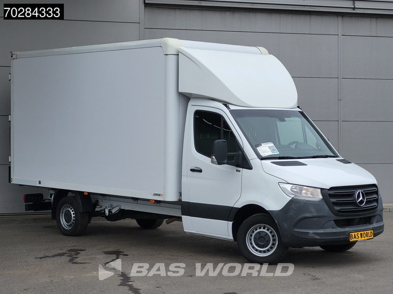 Mercedes-Benz Sprinter 317 CDI Automaat Bakwagen Achterdeuren Airco Camera Euro6 Meubelbak Koffer 21m3 Airco - شاحنة بصندوق مغلق: صورة 5 Mercedes-Benz Sprinter 317 CDI Automaat Bakwagen Achterdeuren Airco Camera Euro6 Meubelbak Koffer 21m3 Airco - شاحنة بصندوق مغلق: صورة 5