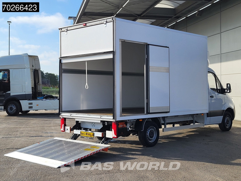 Mercedes-Benz Sprinter 317 CDI Automaat Laadklep Zijdeur Bakwagen Navi Airco Cruise MBUX Euro6 Meubelbak Koffer 12m3 Airco Cruise control - شاحنة بصندوق مغلق: صورة 3 Mercedes-Benz Sprinter 317 CDI Automaat Laadklep Zijdeur Bakwagen Navi Airco Cruise MBUX Euro6 Meubelbak Koffer 12m3 Airco Cruise control - شاحنة بصندوق مغلق: صورة 3