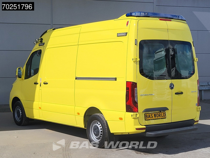 Mercedes-Benz Sprinter 319 CDI Automaat L2H2 New! Ambulance Ziekenwagen Rettungswagen Krankenwagen 10m3 Airco Cruise control - سيارة إسعاف: صورة 2 Mercedes-Benz Sprinter 319 CDI Automaat L2H2 New! Ambulance Ziekenwagen Rettungswagen Krankenwagen 10m3 Airco Cruise control - سيارة إسعاف: صورة 2