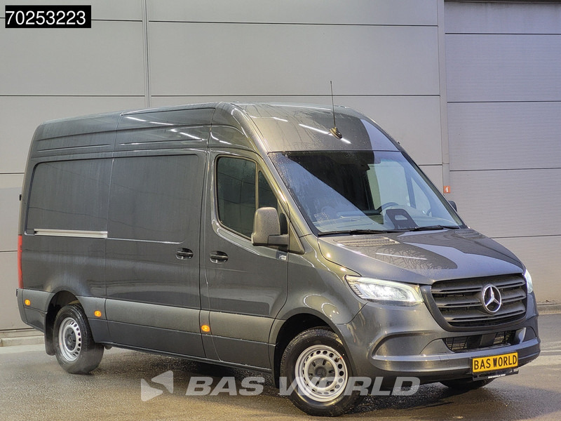 Mercedes-Benz Sprinter 319 CDI Automaat L2H2 model 2025 Camera MBUX LED Airco Cruise 10m3 Airco Cruise control - فان: صورة 3 Mercedes-Benz Sprinter 319 CDI Automaat L2H2 model 2025 Camera MBUX LED Airco Cruise 10m3 Airco Cruise control - فان: صورة 3