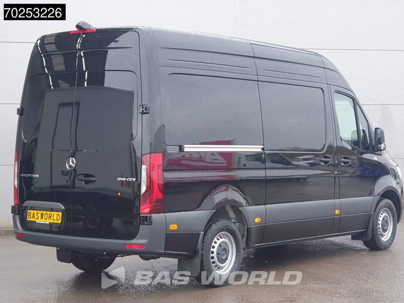 Mercedes-Benz Sprinter 319 CDI Automaat L2H2 model 2025 Camera MBUX LED Airco Cruise 11m3 Airco Cruise control - فان: صورة 5 Mercedes-Benz Sprinter 319 CDI Automaat L2H2 model 2025 Camera MBUX LED Airco Cruise 11m3 Airco Cruise control - فان: صورة 5