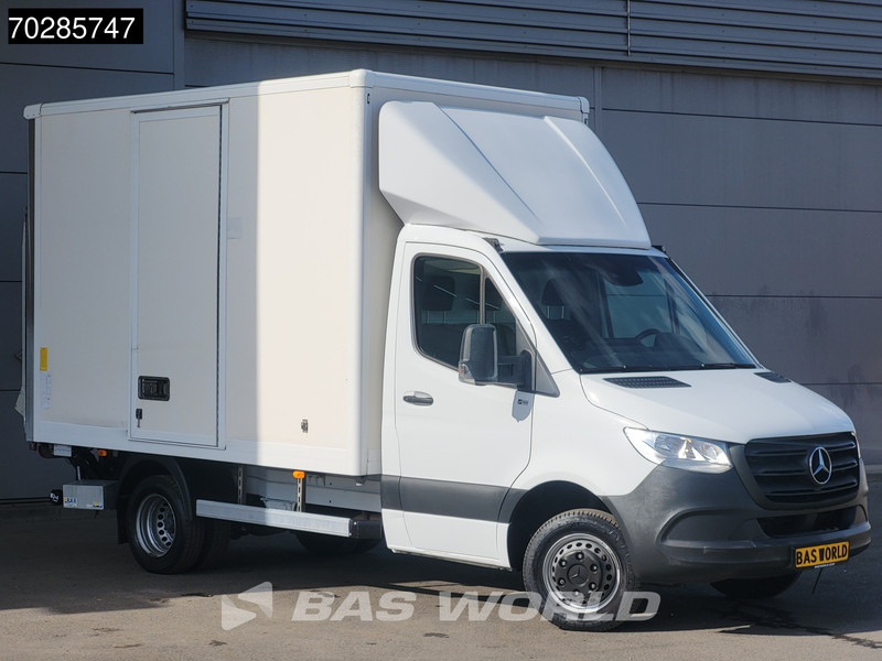 Mercedes-Benz Sprinter 514 CDI Laadklep Automaat Zijdeur Bakwagen Dubbellucht Airco Cruise MBUX CarPlay Euro6 Meubelbak Koffer 17m3 Airco Cruise contro - شاحنة بصندوق مغلق: صورة 3 Mercedes-Benz Sprinter 514 CDI Laadklep Automaat Zijdeur Bakwagen Dubbellucht Airco Cruise MBUX CarPlay Euro6 Meubelbak Koffer 17m3 Airco Cruise contro - شاحنة بصندوق مغلق: صورة 3
