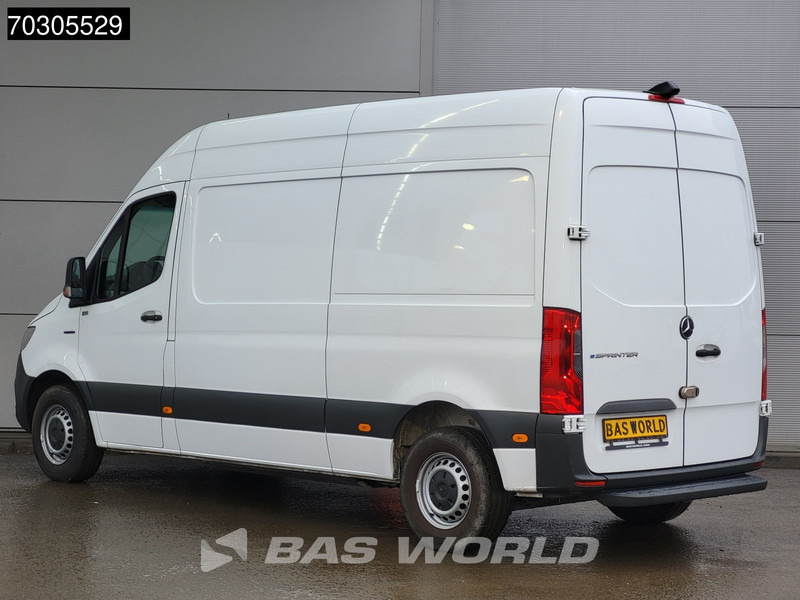 Mercedes-Benz eSprinter 312 50 x OP VOORRAAD! 100% Elektrisch 55kWh 168km WLTP L2H2 Airco Camera Airco - فان, فان كهربائية: صورة 2 Mercedes-Benz eSprinter 312 50 x OP VOORRAAD! 100% Elektrisch 55kWh 168km WLTP L2H2 Airco Camera Airco - فان, فان كهربائية: صورة 2