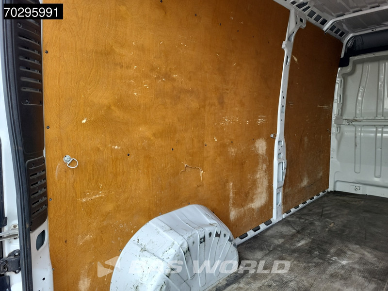 Peugeot Boxer 140pk L3H2 Navi Camera Trekhaak Airco Cruise L3 Maxi Airco Trekhaak Cruise control - فان: صورة 5 Peugeot Boxer 140pk L3H2 Navi Camera Trekhaak Airco Cruise L3 Maxi Airco Trekhaak Cruise control - فان: صورة 5