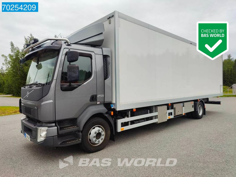 Volvo FL 250 4X2 Like NEW! Exhibition truck EURO 6 - شاحنة صندوقية: صورة 1 Volvo FL 250 4X2 Like NEW! Exhibition truck EURO 6 - شاحنة صندوقية: صورة 1