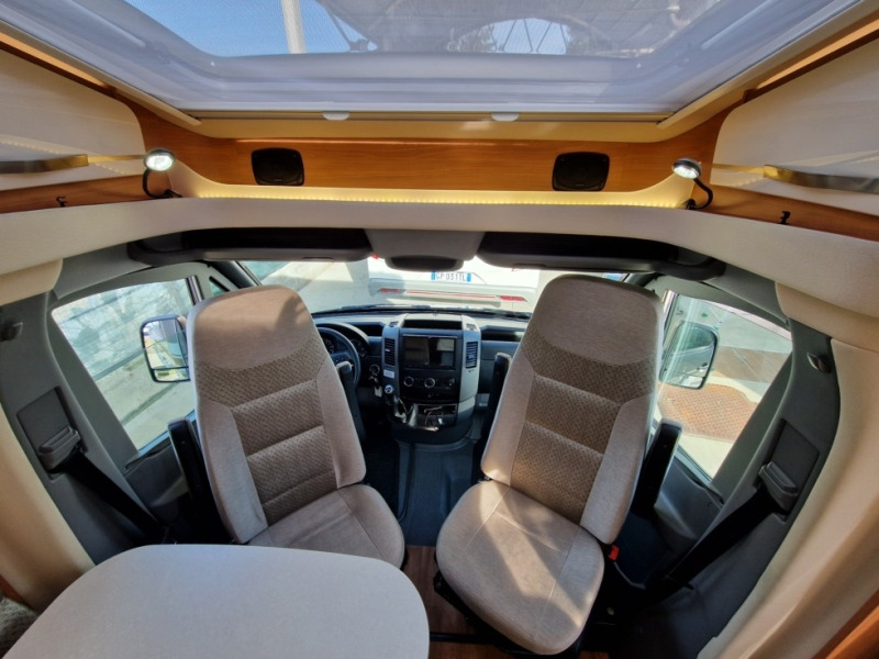 Hymer MLT 580 - موتر هوم شبه متكامل: صورة 5 Hymer MLT 580 - موتر هوم شبه متكامل: صورة 5