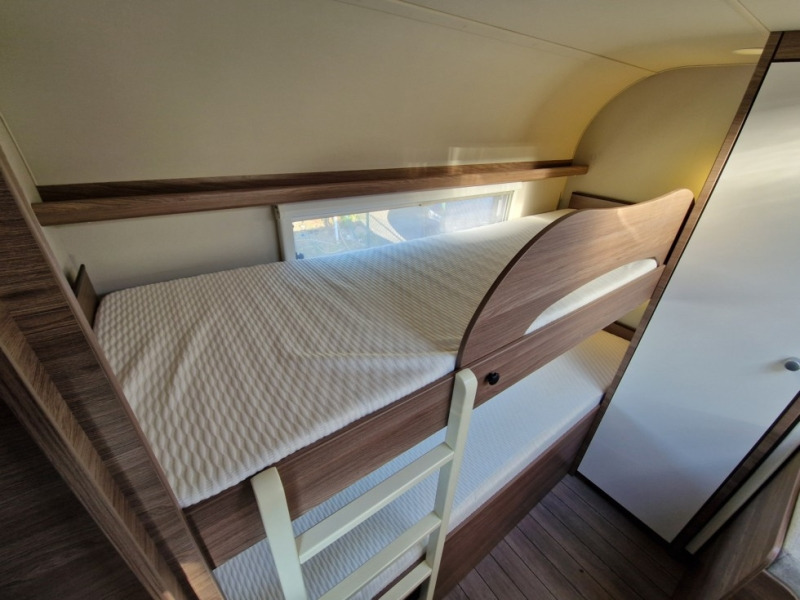 Knaus Sport 550 FSK - كرفان سحب: صورة 5 Knaus Sport 550 FSK - كرفان سحب: صورة 5