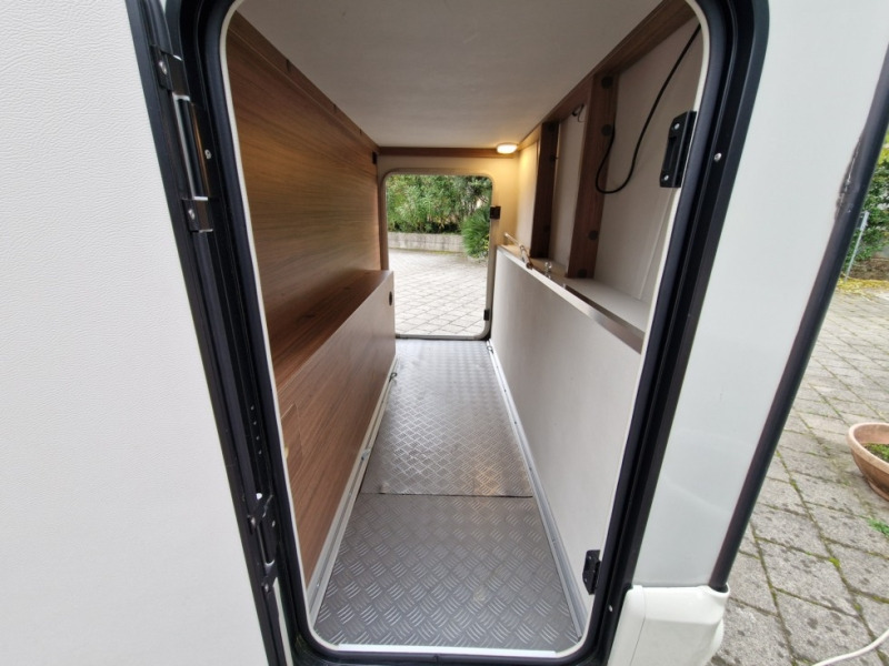 موتر هوم متكامل Knaus Tourer Van 500 MQ: صورة 14