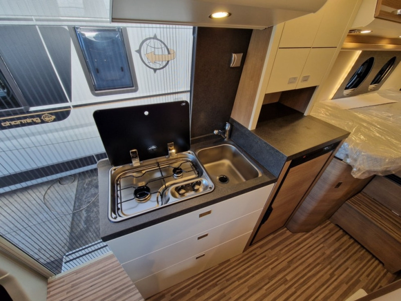 كرفان فان للبيع  Malibu Van Diversity 640 LE K: صورة 10 كرفان فان للبيع  Malibu Van Diversity 640 LE K: صورة 10