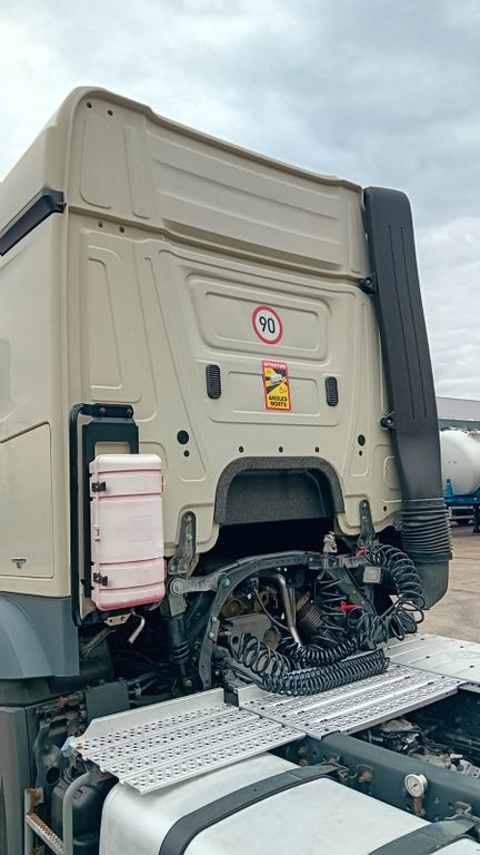 Mercedes-Benz ADR Actros 1843 - رأس تريلا: صورة 5 Mercedes-Benz ADR Actros 1843 - رأس تريلا: صورة 5