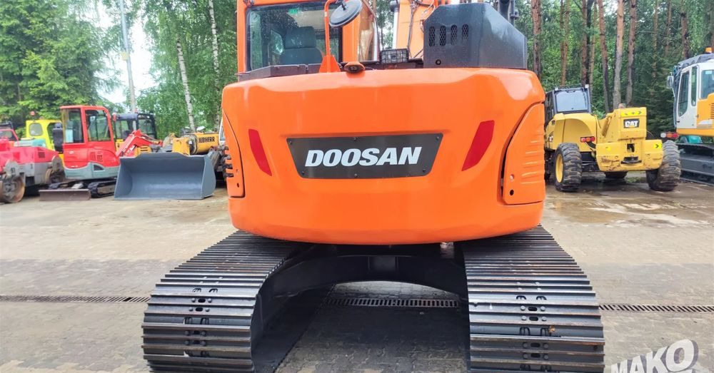 Doosan DX140LCR-5 - حفار زاحف: صورة 3 Doosan DX140LCR-5 - حفار زاحف: صورة 3