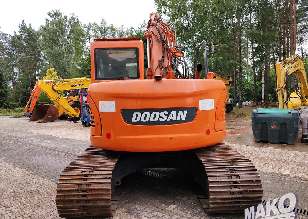 Doosan DX140LCR - حفار زاحف: صورة 3 Doosan DX140LCR - حفار زاحف: صورة 3