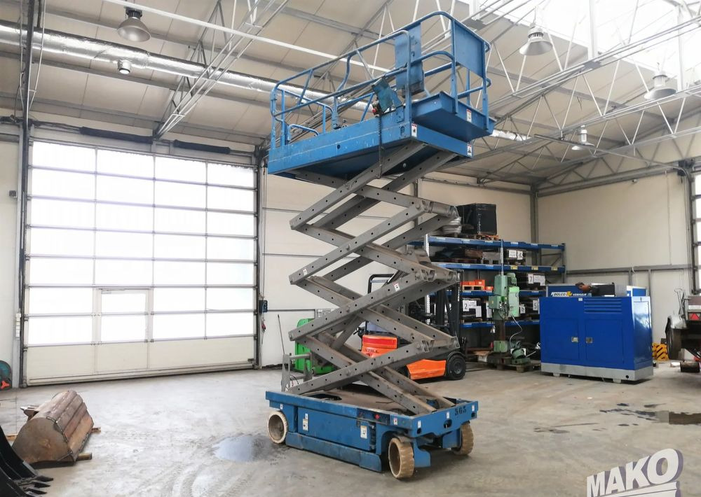 Genie GS 2046 - مرفاع مقصي: صورة 4 Genie GS 2046 - مرفاع مقصي: صورة 4