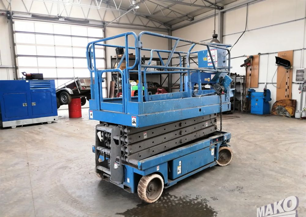 Genie GS 2046 - مرفاع مقصي: صورة 1 Genie GS 2046 - مرفاع مقصي: صورة 1