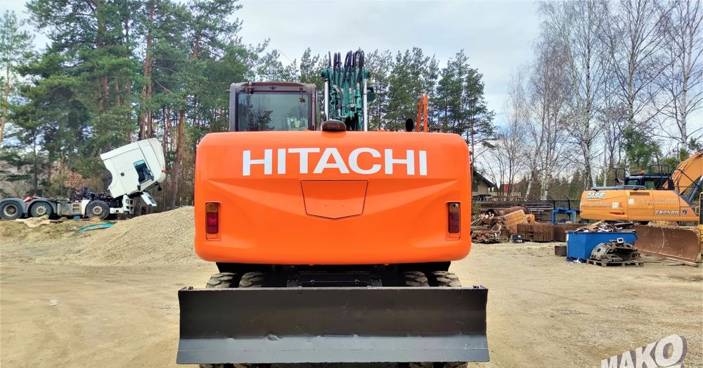 Hitachi ZX140W-3 - حفار ذو عجلات: صورة 3 Hitachi ZX140W-3 - حفار ذو عجلات: صورة 3