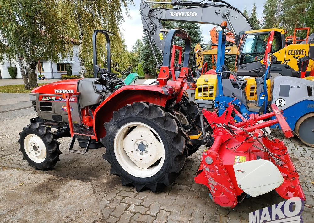 Yanmar US328 - جرار: صورة 2 Yanmar US328 - جرار: صورة 2