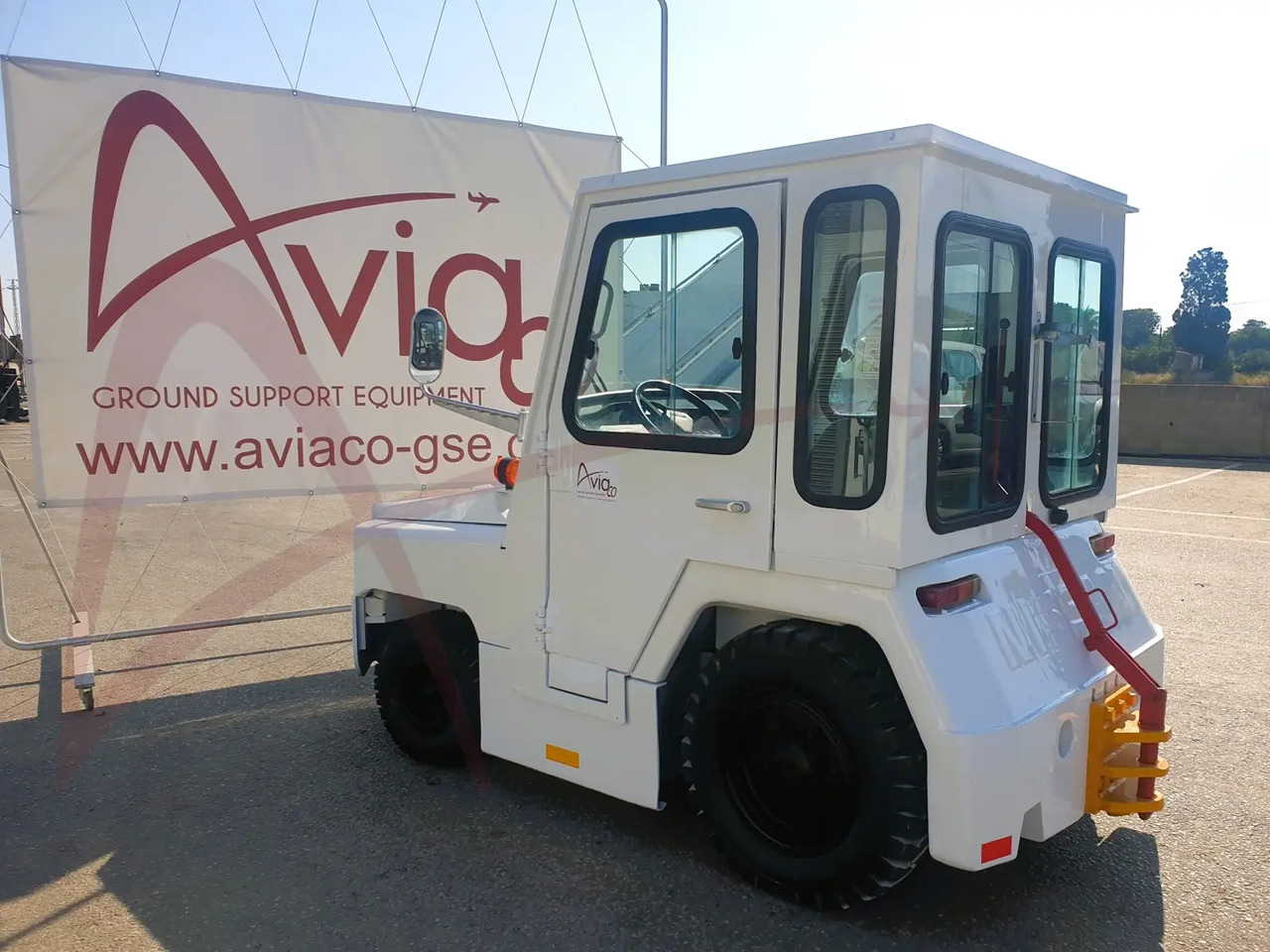 NISSAN FV02 - جرارات الأمتعة: صورة 2 NISSAN FV02 - جرارات الأمتعة: صورة 2