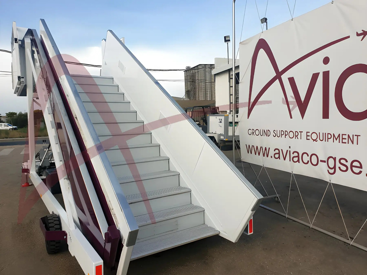 TLD ABT480 - سلالم الطائرة: صورة 3 TLD ABT480 - سلالم الطائرة: صورة 3