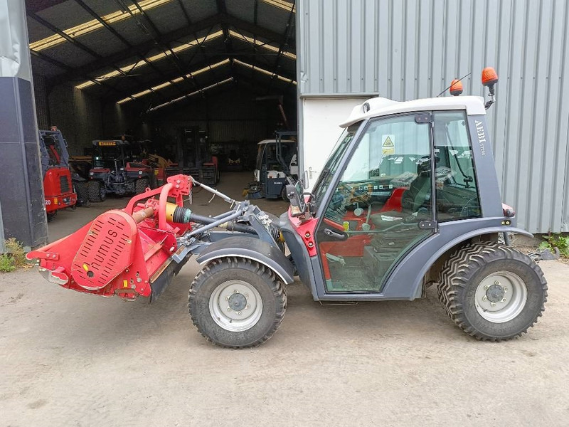 Aebi tt280 TT280 maaier mower airco werktuigdrager CE - مقطورة رزاعية: صورة 2 Aebi tt280 TT280 maaier mower airco werktuigdrager CE - مقطورة رزاعية: صورة 2