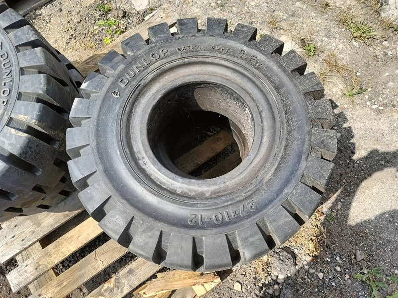Banden landbouwbanden michelin dunlop 9.5R17.5 + 2 - الإطارات والجنوط - آلات الإنشاء: صورة 5 Banden landbouwbanden michelin dunlop 9.5R17.5 + 2 - الإطارات والجنوط - آلات الإنشاء: صورة 5