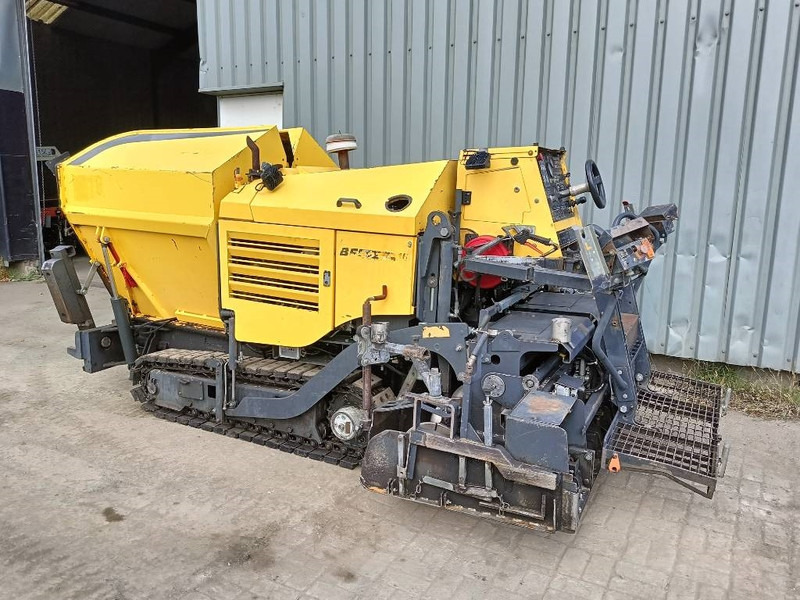 Bomag BF 223 C asfalteermachine asphalt paver dynamo - راصف أسفلت: صورة 5 Bomag BF 223 C asfalteermachine asphalt paver dynamo - راصف أسفلت: صورة 5