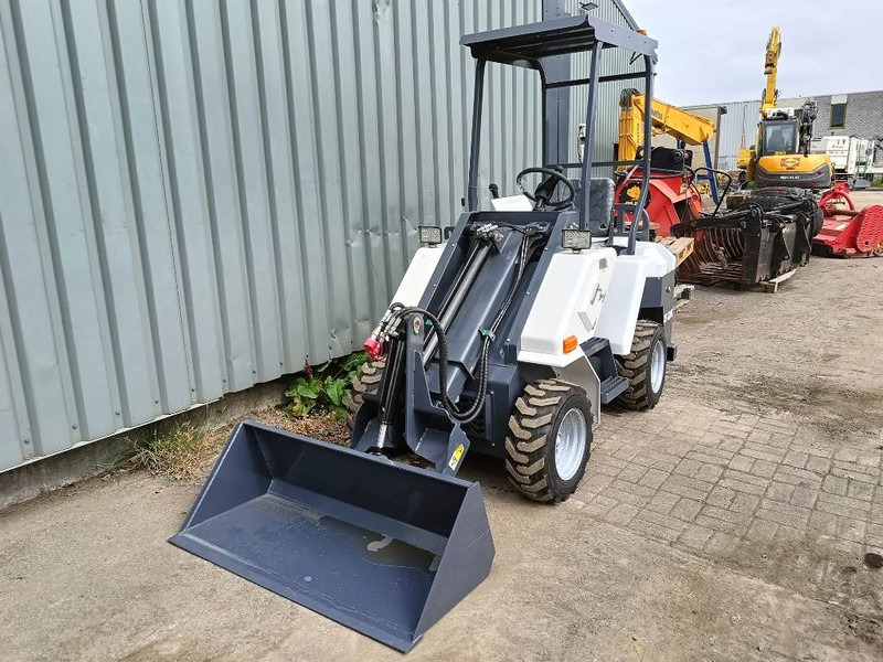 Captok CK - S30T  shovel loader minishovel wiellader - اللودر المجنزر صغير: صورة 3 Captok CK - S30T  shovel loader minishovel wiellader - اللودر المجنزر صغير: صورة 3