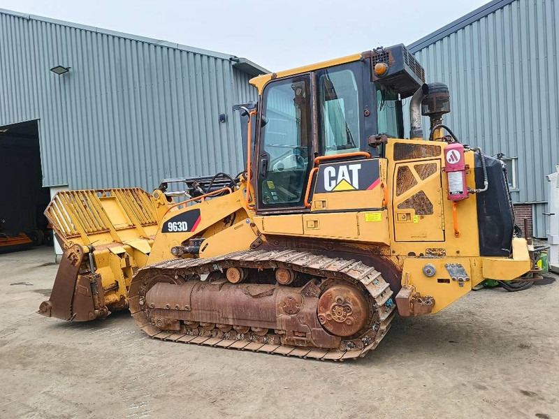 Cat 963 D crawler loader tracked rupslader raupen 20 t - اللودر المجنزر: صورة 1 Cat 963 D crawler loader tracked rupslader raupen 20 t - اللودر المجنزر: صورة 1