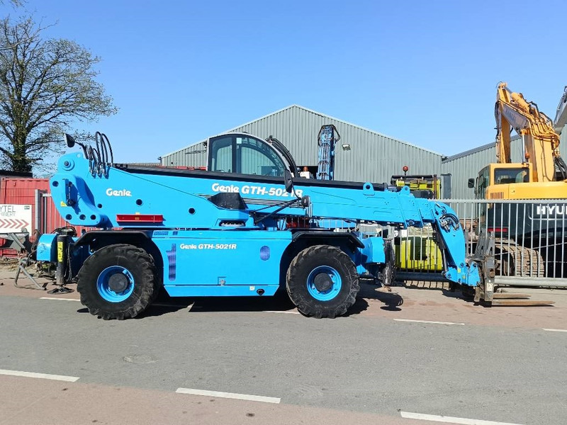 Genie GTH 5021 R roterende verreiker telescopic lade 21m - آلة رفع ونقل تلسكوبية: صورة 4 Genie GTH 5021 R roterende verreiker telescopic lade 21m - آلة رفع ونقل تلسكوبية: صورة 4