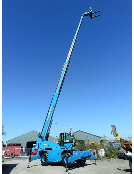 Genie GTH 5021 R roterende verreiker telescopic lade 21m - آلة رفع ونقل تلسكوبية: صورة 3 Genie GTH 5021 R roterende verreiker telescopic lade 21m - آلة رفع ونقل تلسكوبية: صورة 3