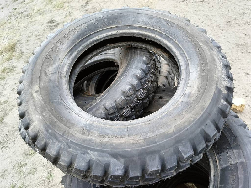 Michelin 6,50 R16 C 7,00R16 C 22/100R16 255/100R16 banden l - الإطارات والجنوط - آلات الإنشاء: صورة 3 Michelin 6,50 R16 C 7,00R16 C 22/100R16 255/100R16 banden l - الإطارات والجنوط - آلات الإنشاء: صورة 3
