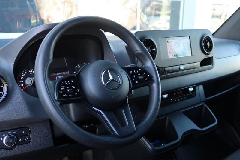 Mercedes-Benz Sprinter 519 3.0 CDI L2H2 V6 AUT/ CAMERA/ 2X DEUR/ 1EIG/ CRUISE/ CLIMA/ TREKHAAK - فان: صورة 2 Mercedes-Benz Sprinter 519 3.0 CDI L2H2 V6 AUT/ CAMERA/ 2X DEUR/ 1EIG/ CRUISE/ CLIMA/ TREKHAAK - فان: صورة 2